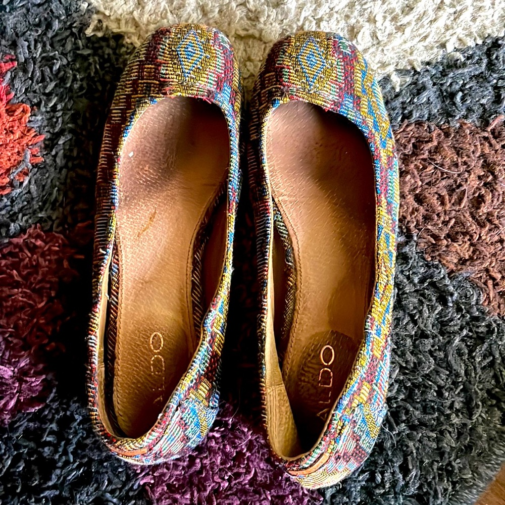 Also ballet flat